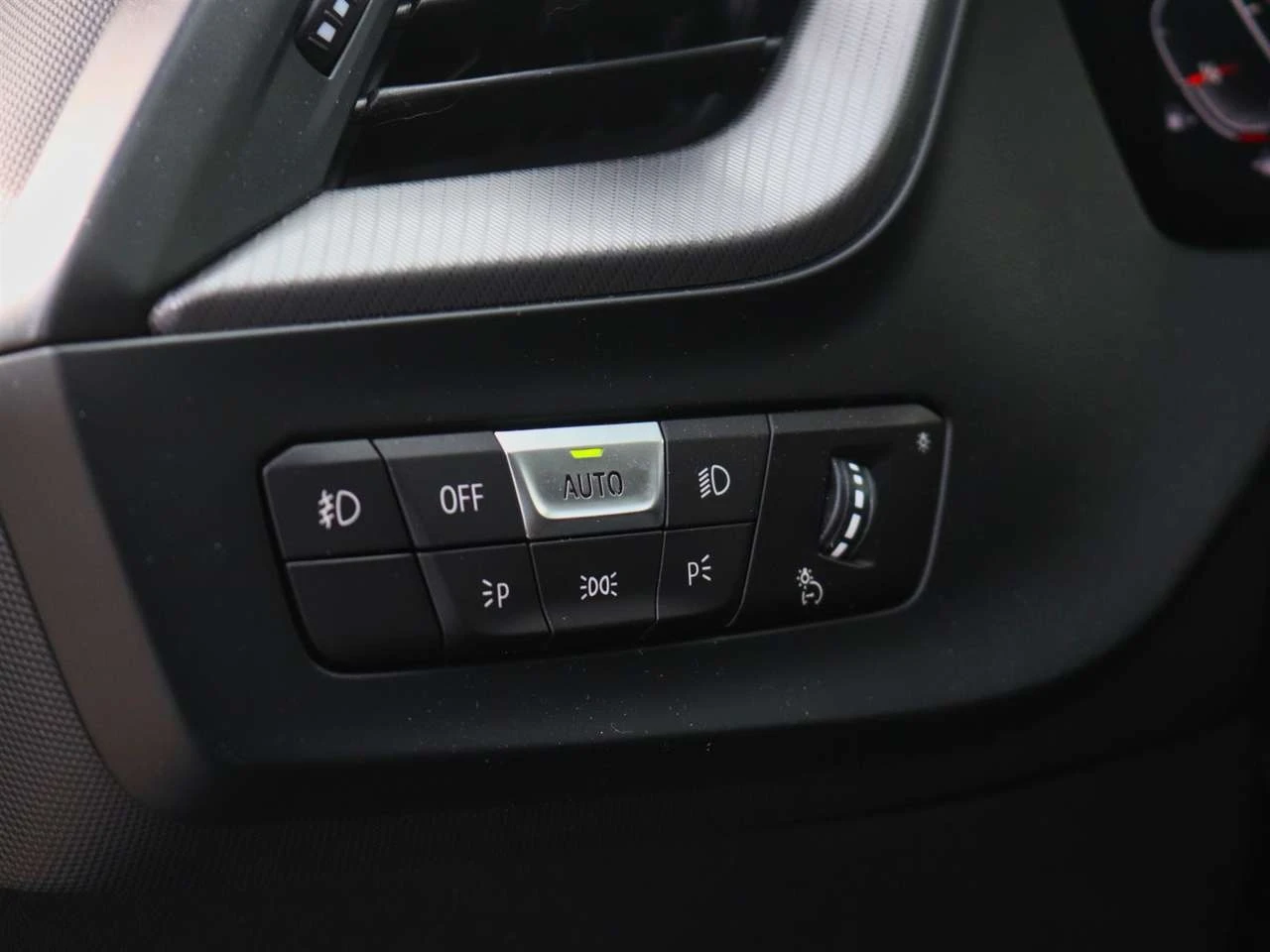 BMW 228 228i XDRIVE | 1 OWNER | NO ACCIDETNS | CARPLAY | Mobile.bg � ����������� 10
