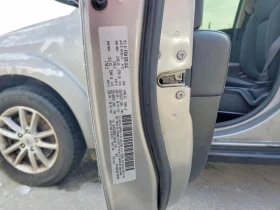 Dodge Journey 2.4l Se, снимка 13 - Автомобили и джипове - 53650815