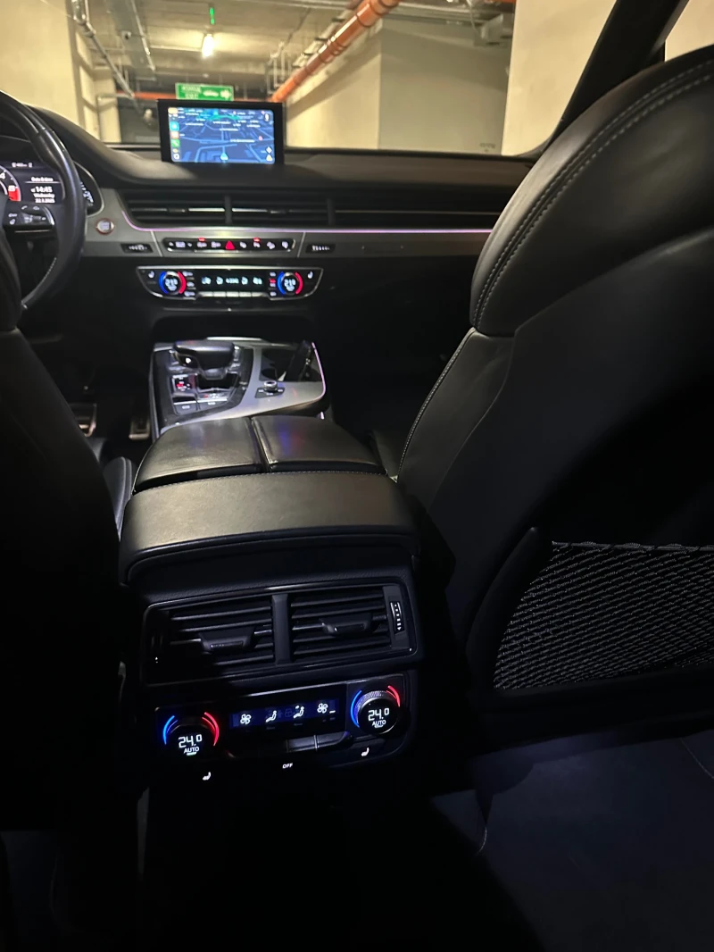 Audi SQ7, снимка 8 - Автомобили и джипове - 49343308