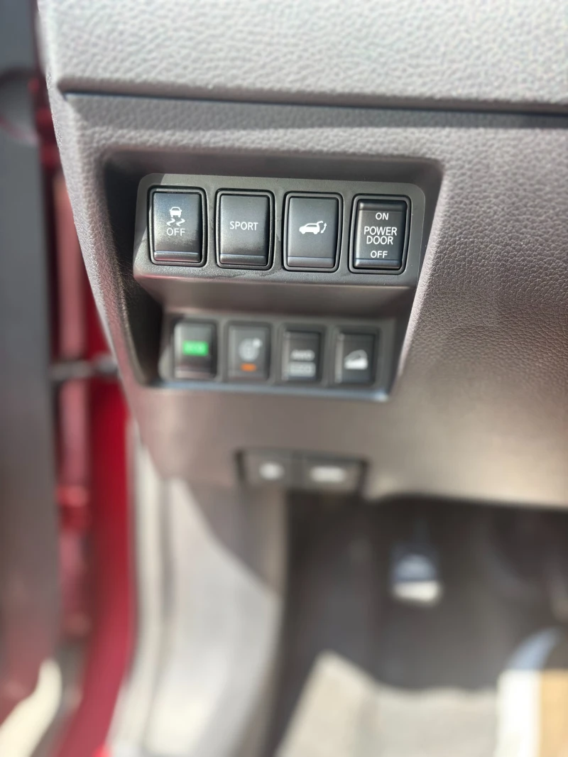 Nissan Rogue, снимка 10 - Автомобили и джипове - 51739061