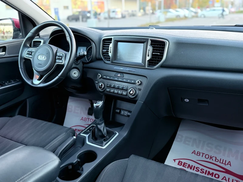 Kia Sportage * 1.7CRDI* NAVI* CAMERA* ISOFIX* EURO6D* КАТО НОВА, снимка 8 - Автомобили и джипове - 52248962