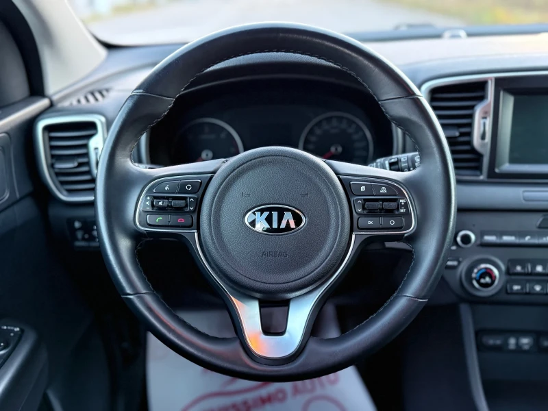 Kia Sportage * 1.7CRDI* NAVI* CAMERA* ISOFIX* EURO6D* КАТО НОВА, снимка 10 - Автомобили и джипове - 52248962