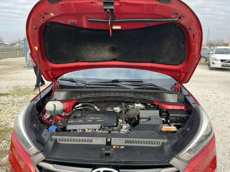 Hyundai Tucson 1.7, снимка 9 - Автомобили и джипове - 52917388