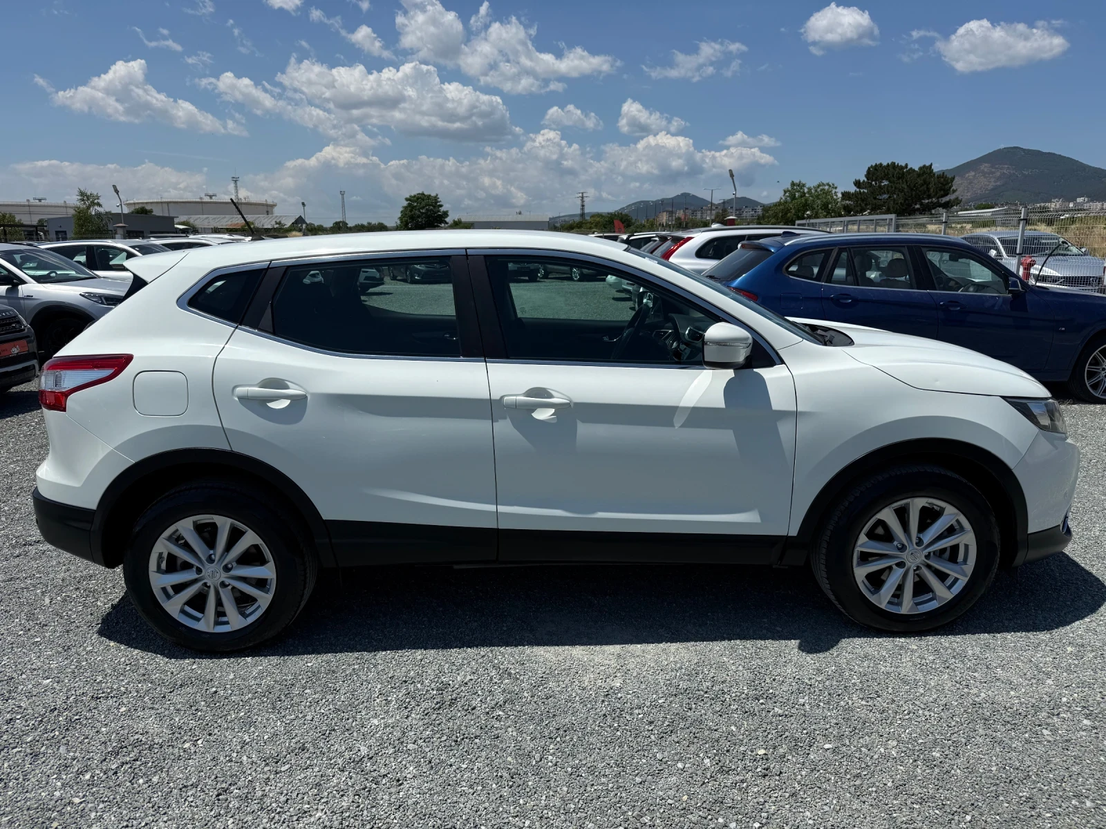 Nissan Qashqai (KATO НОВА) - изображение 4