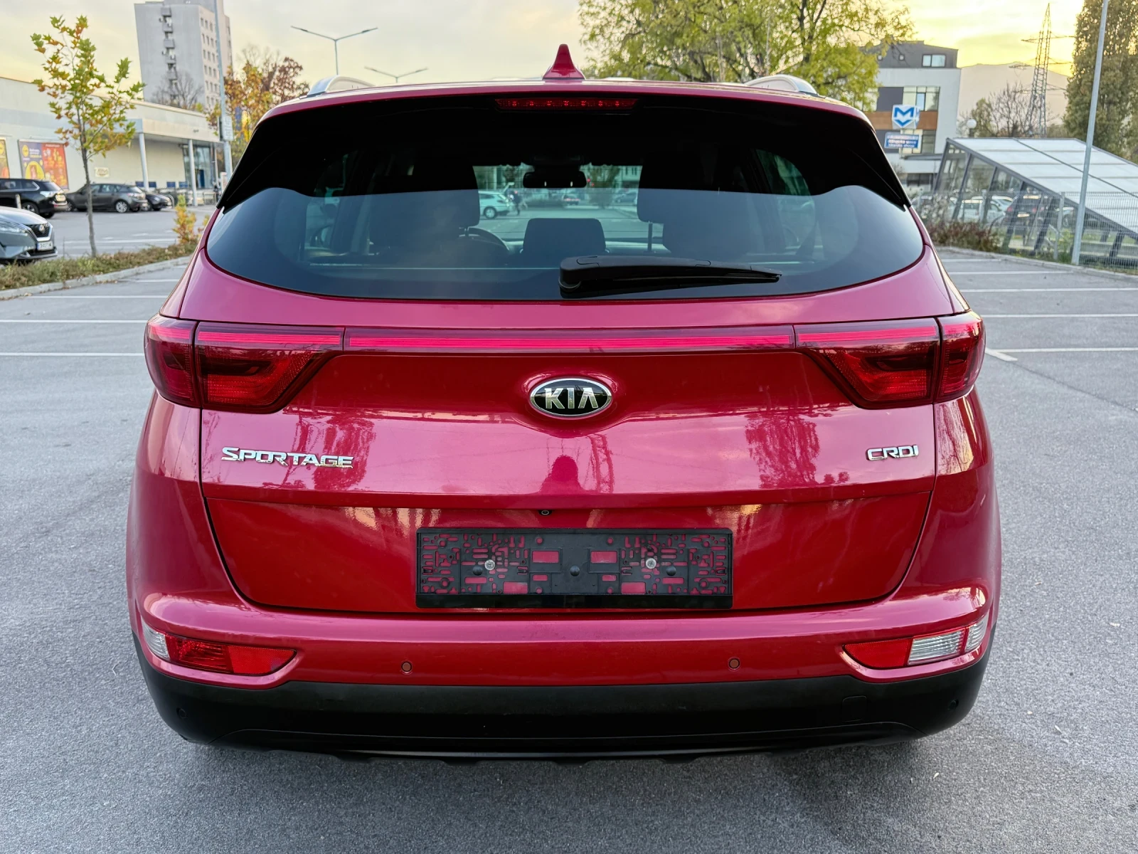 Kia Sportage * 1.7CRDI* NAVI* CAMERA* ISOFIX* EURO6D* КАТО НОВА - изображение 5