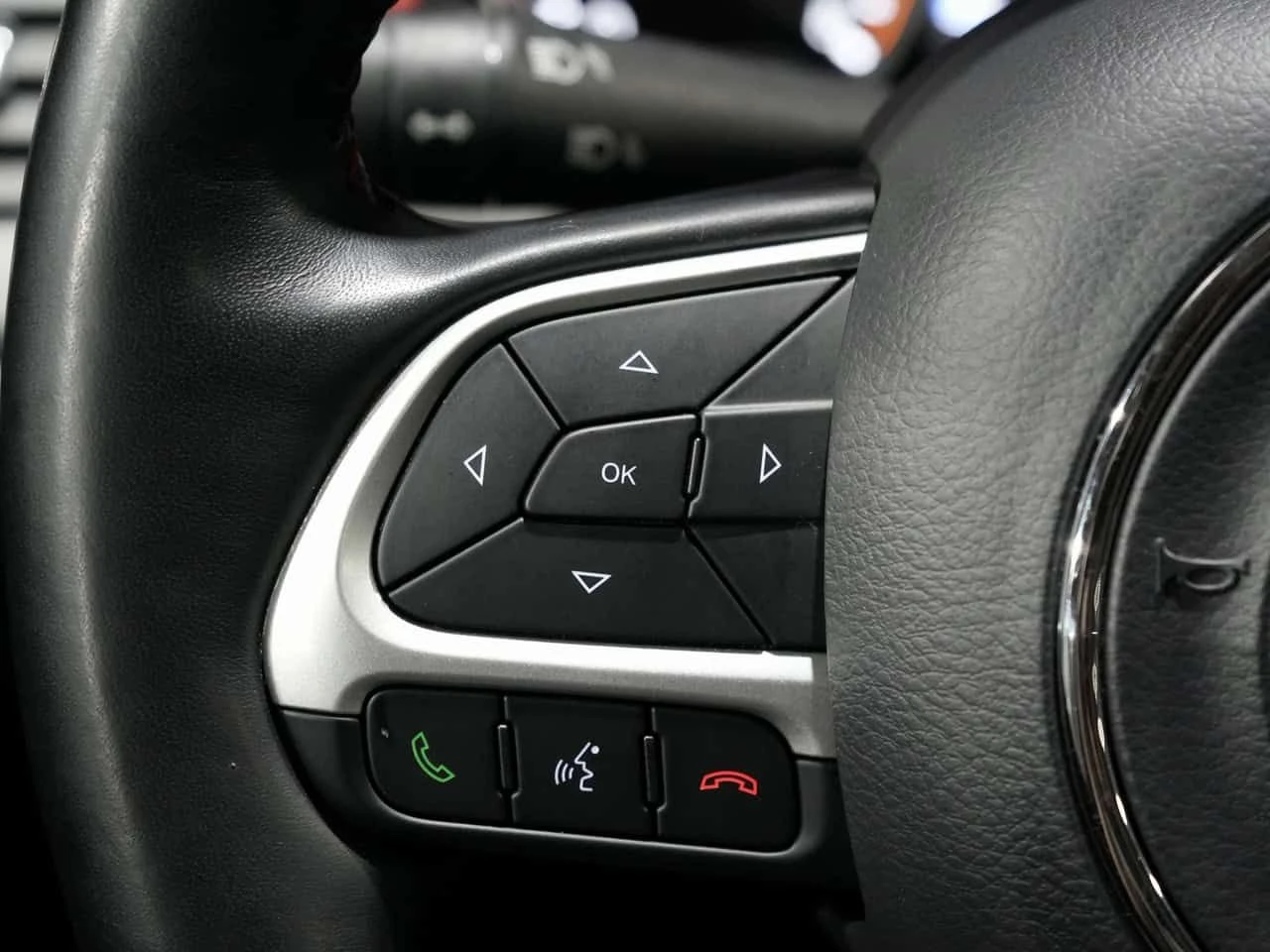 Jeep Compass * Trailhawk * CARFAX * ���� �� �� | Mobile.bg � ����������� 12