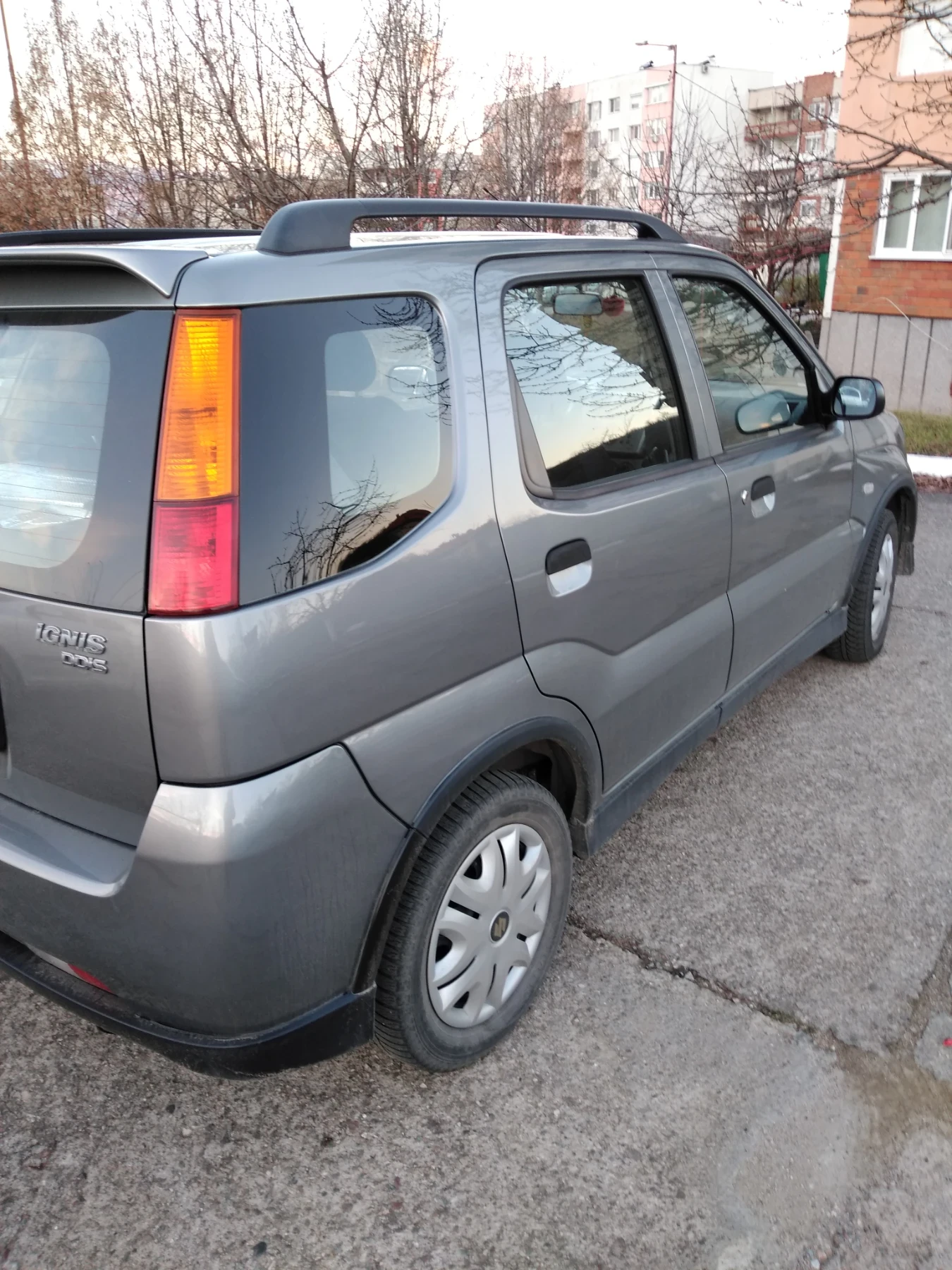 Suzuki Ignis, снимка 5 - Автомобили и джипове - 54708180