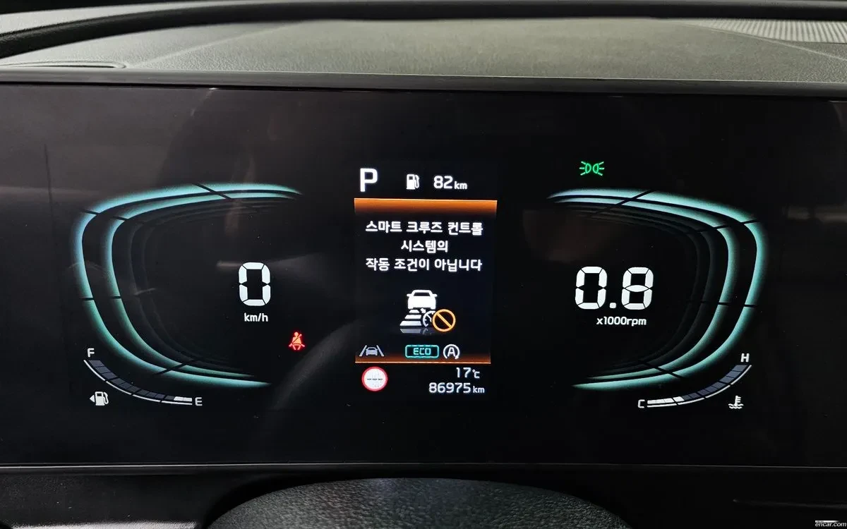 Kia Sportage 4WD, снимка 8 - Автомобили и джипове - 54749896