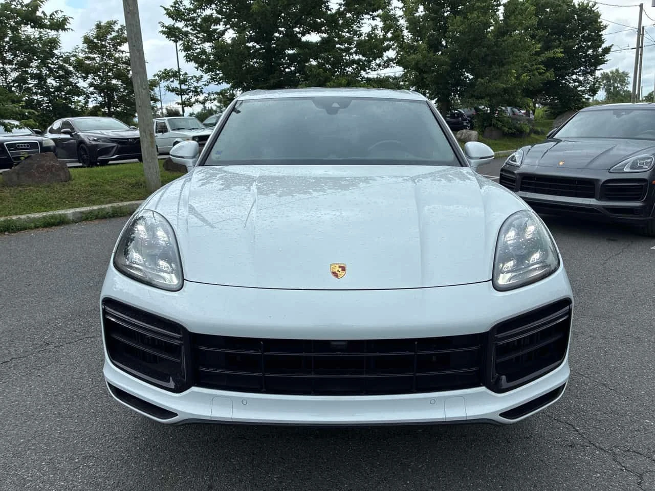 Porsche Cayenne TURBO * ГЛАВНО ПРЕДСТАВИТЕЛСТВО НА MERCEDES* , снимка 2 - Автомобили и джипове - 55078902