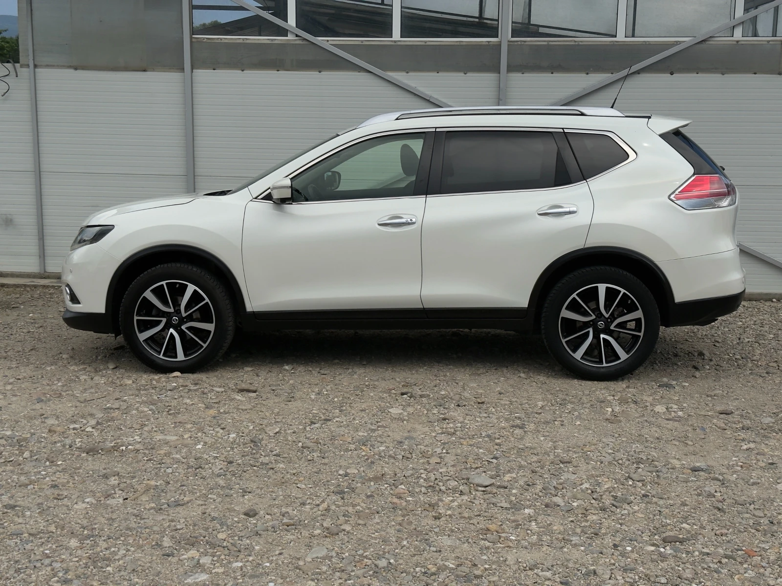 Nissan X-trail 1.6DCI Tekna 4WD/360-камери/Навигация/Лизинг , снимка 7 - Автомобили и джипове - 55124402