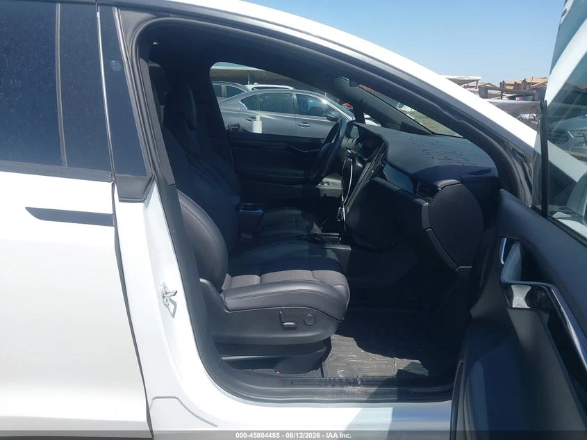 Tesla Model X 75D AWD, снимка 5 - Автомобили и джипове - 55893563