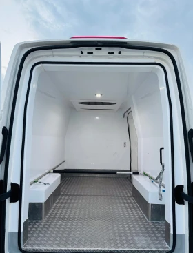 VW Crafter НОВ!Kerstner!Хладилен!Немски!КАТО НОВ!ТОП!КЛИМАТР!, снимка 13