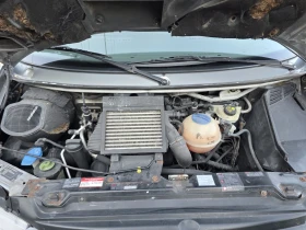 VW Caravelle 2, 5 TDI 102ps.8места климатроник , снимка 17