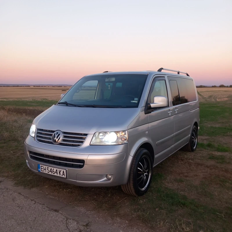 VW T5, снимка 1 - Бусове и автобуси - 47684088