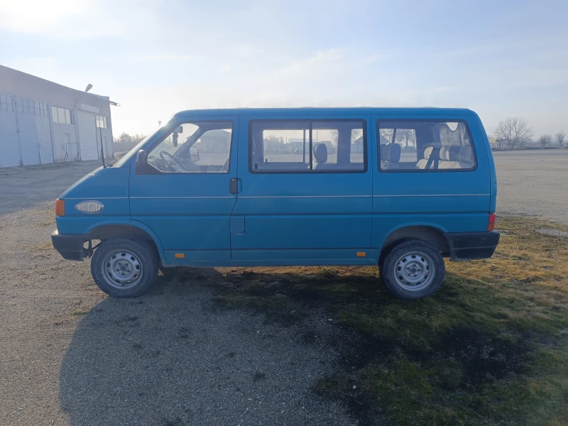 VW Caravelle 2, 4 L Disel, снимка 3 - Бусове и автобуси - 48413004