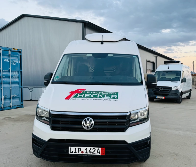 VW Crafter НОВ!Kerstner!Хладилен!Немски!КАТО НОВ!ТОП!КЛИМАТР!, снимка 2 - Бусове и автобуси - 52504524