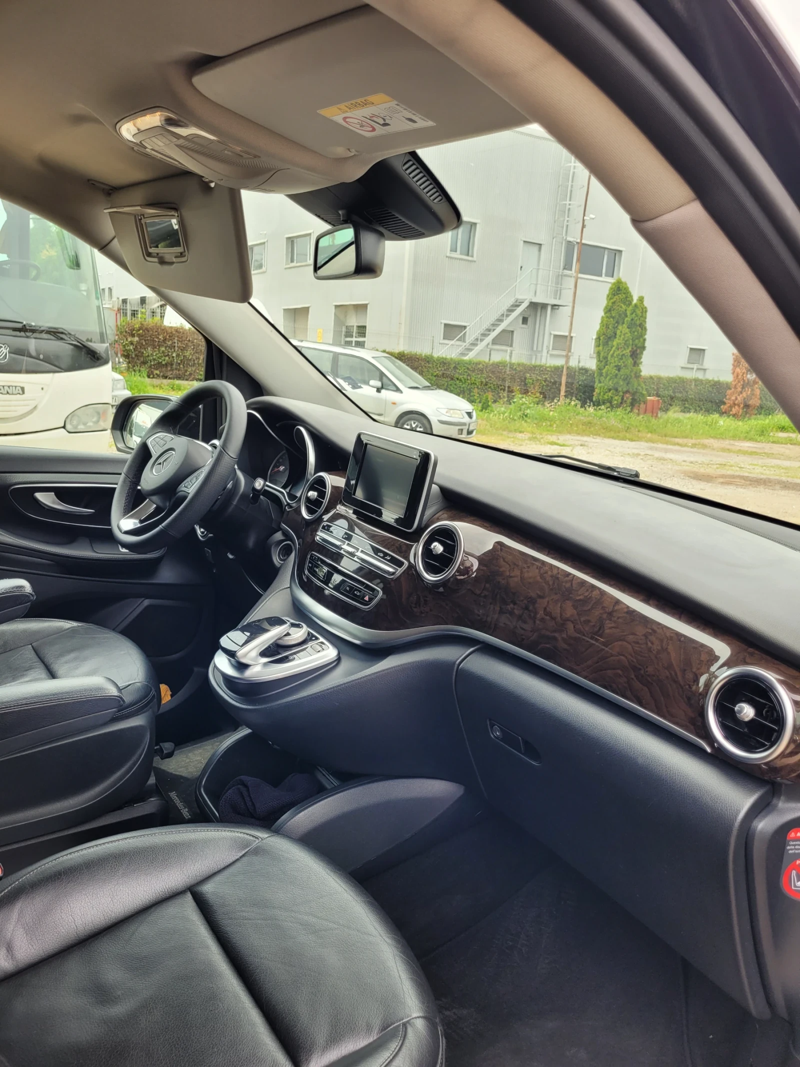 Mercedes-Benz V 220, снимка 8 - Бусове и автобуси - 54441076