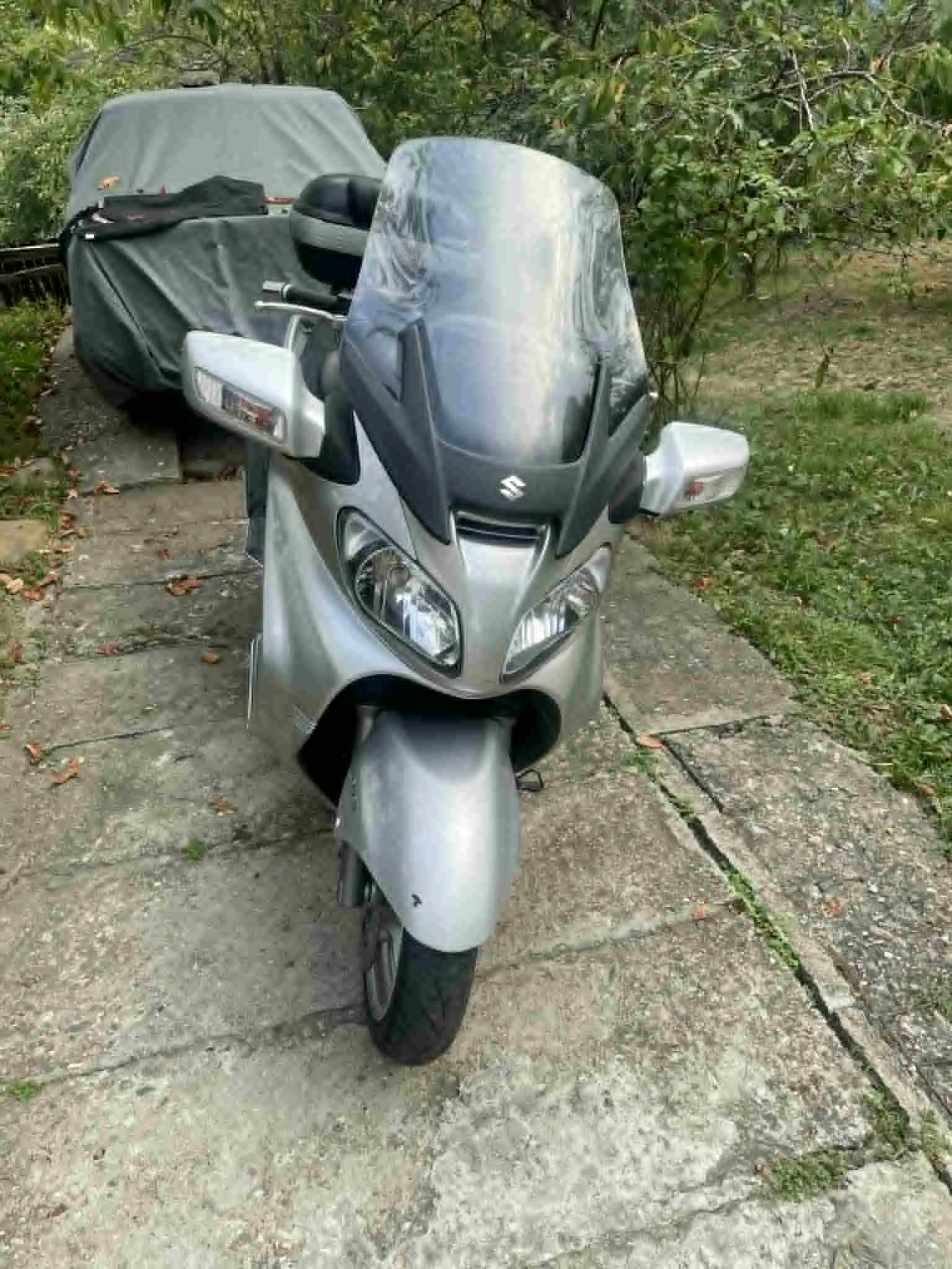 Suzuki Burgman
