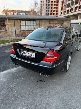 Mercedes-Benz E 220, снимка 4