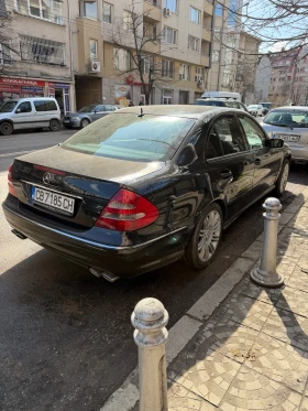 Mercedes-Benz E 220, снимка 3
