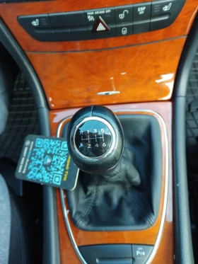 Mercedes-Benz E 200  Бензин, 6 скорости , снимка 14