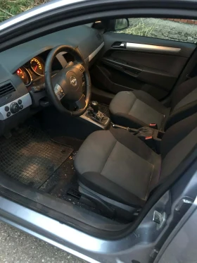 Opel Astra 1.9 CDTI - 2200 € / 4302.83 лв. - 48604253 7