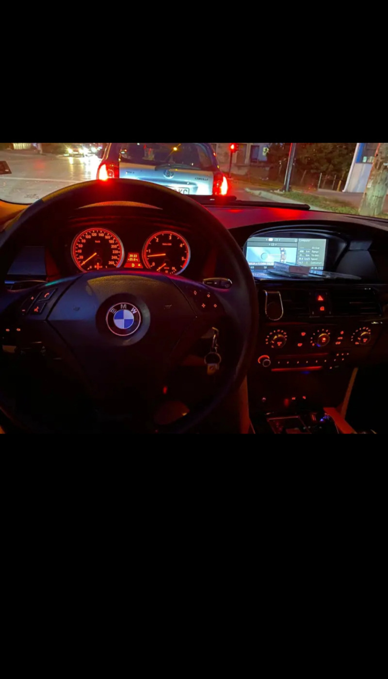 BMW 530, снимка 8 - Автомобили и джипове - 45854371