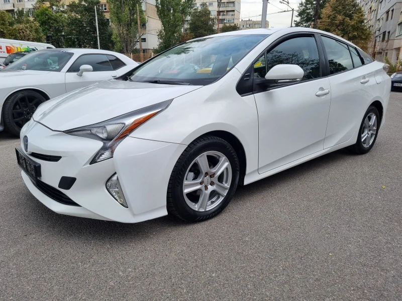 Toyota Prius Hybrid, снимка 1 - Автомобили и джипове - 47556643