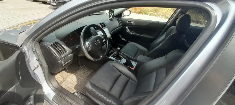 Honda Accord, снимка 7 - Автомобили и джипове - 47505591