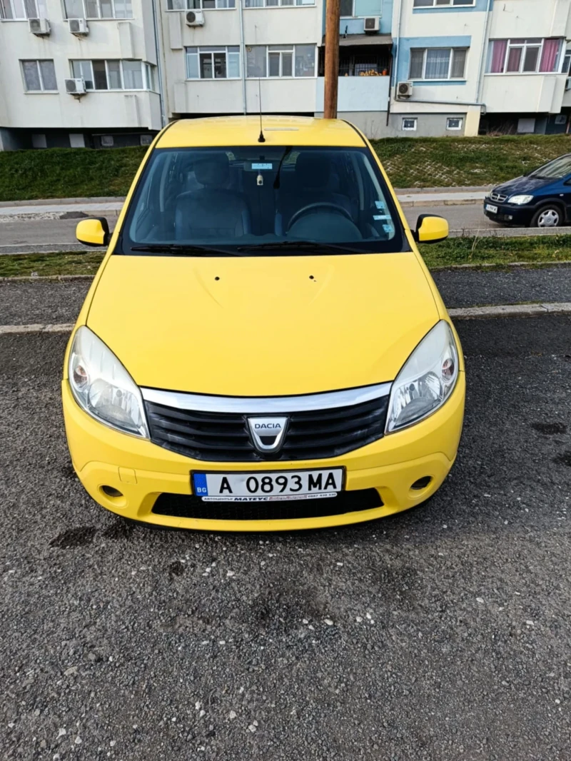 Dacia Sandero, снимка 1 - Автомобили и джипове - 49598400