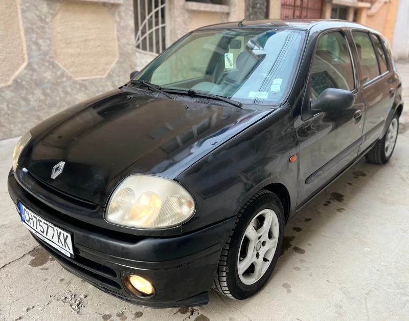 Renault Clio, снимка 7 - Автомобили и джипове - 49602148