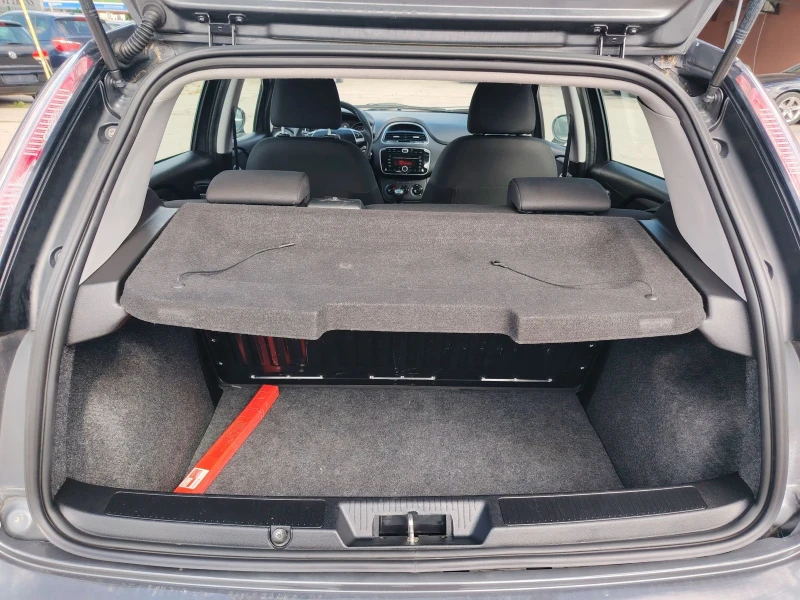 Fiat Punto 1.2i, снимка 9 - Автомобили и джипове - 50391979