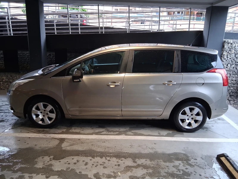 Peugeot 5008 1.6 HDI 7 МЕСТА, снимка 2 - Автомобили и джипове - 50554453