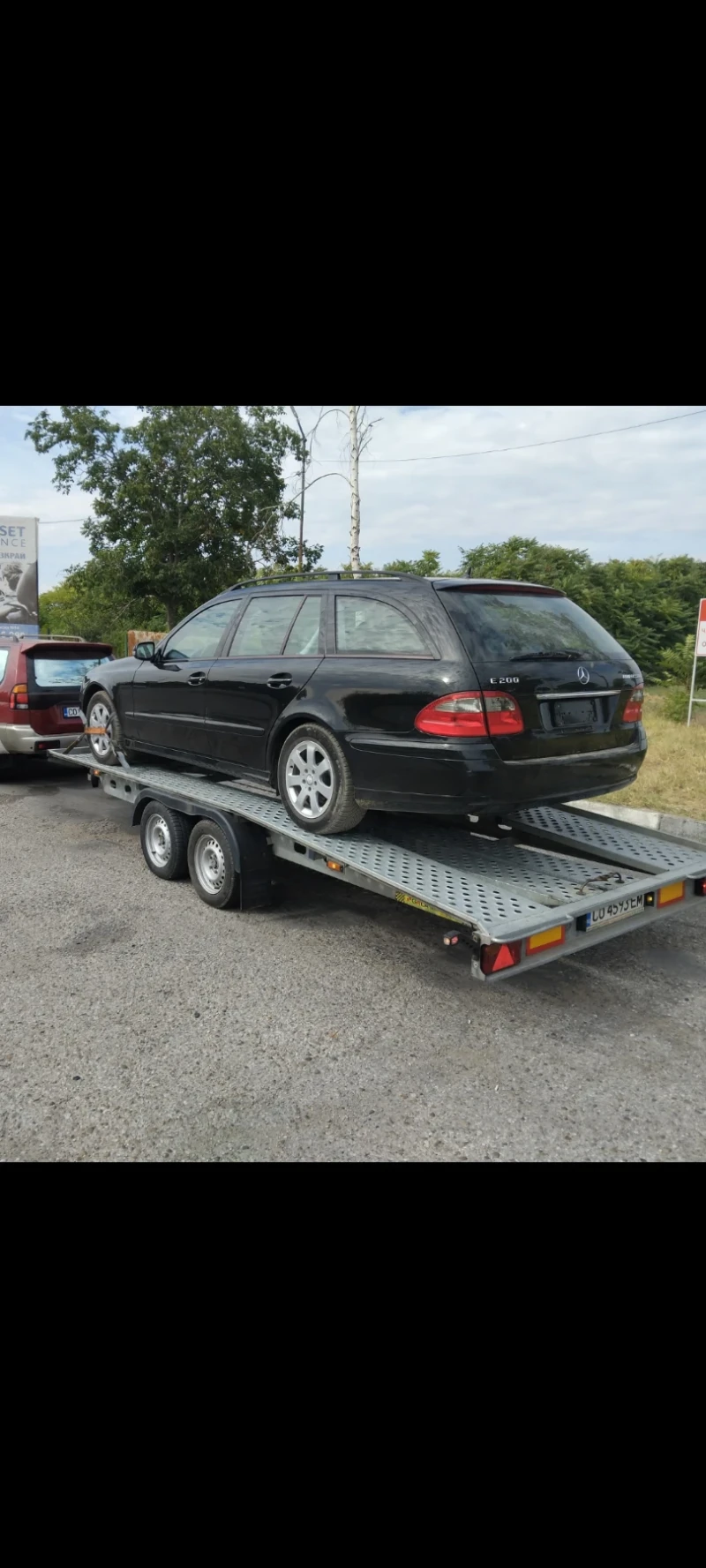 Mercedes-Benz E 200  Бензин, 6 скорости , снимка 15 - Автомобили и джипове - 51750785