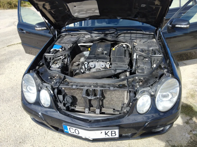 Mercedes-Benz E 200 200kompresor, снимка 11 - Автомобили и джипове - 51750785