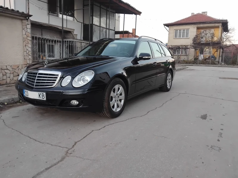 Mercedes-Benz E 200  Бензин, 6 скорости , снимка 3 - Автомобили и джипове - 51750785