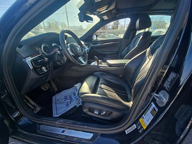 BMW 540 M* SPORT* XDRIVE* ХЕДЪП* ПОДГРЕВ* 360КАМЕРА* , снимка 6 - Автомобили и джипове - 53454099