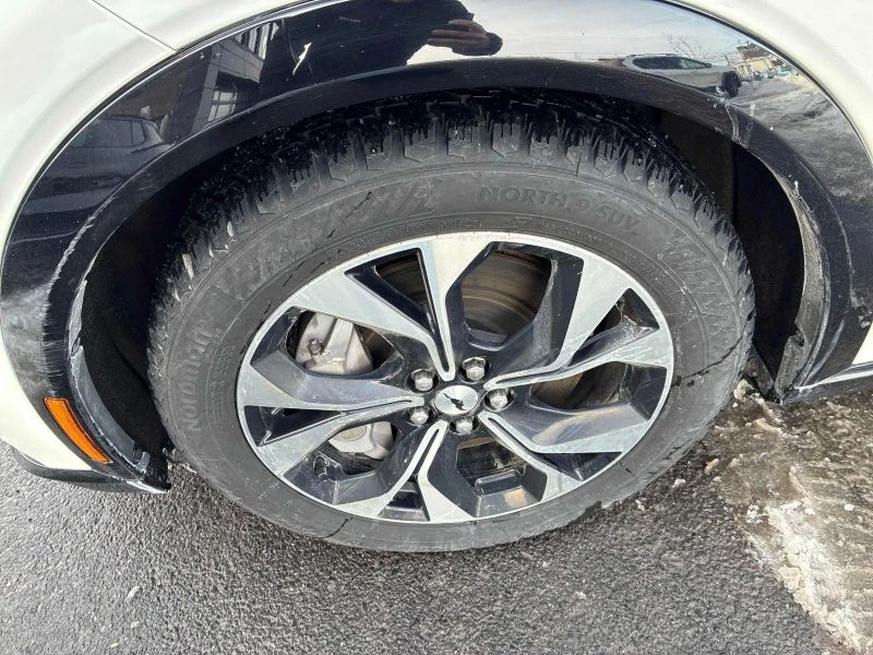 Ford Mustang Mach-E С РЕГИСТРАЦИЯ & АВТО КРЕДИТ, снимка 8 - Автомобили и джипове - 53564078