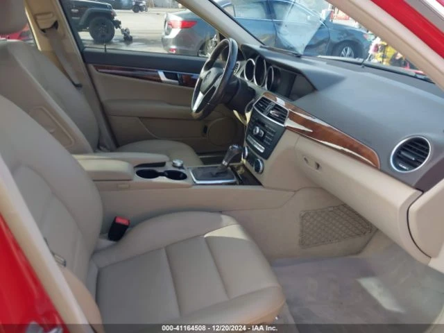 Mercedes-Benz C 250 LUXURY, снимка 10 - Автомобили и джипове - 48503030