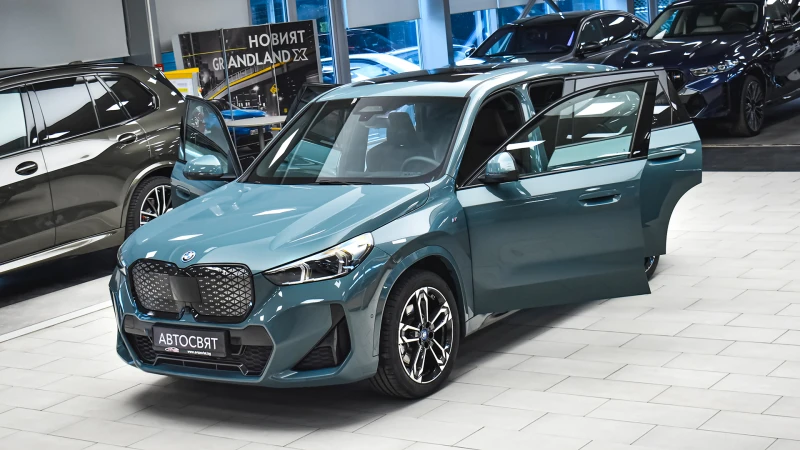 BMW iX1 xDrive30 M Sport - 109900 лв. - 28323340 1