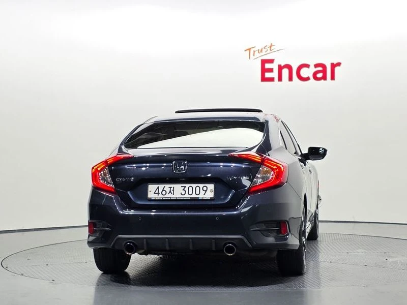 Honda Civic 2.0| 158к.с.| ВКЛ.ТЕХНОТЕСТ, снимка 4 - Автомобили и джипове - 55717215