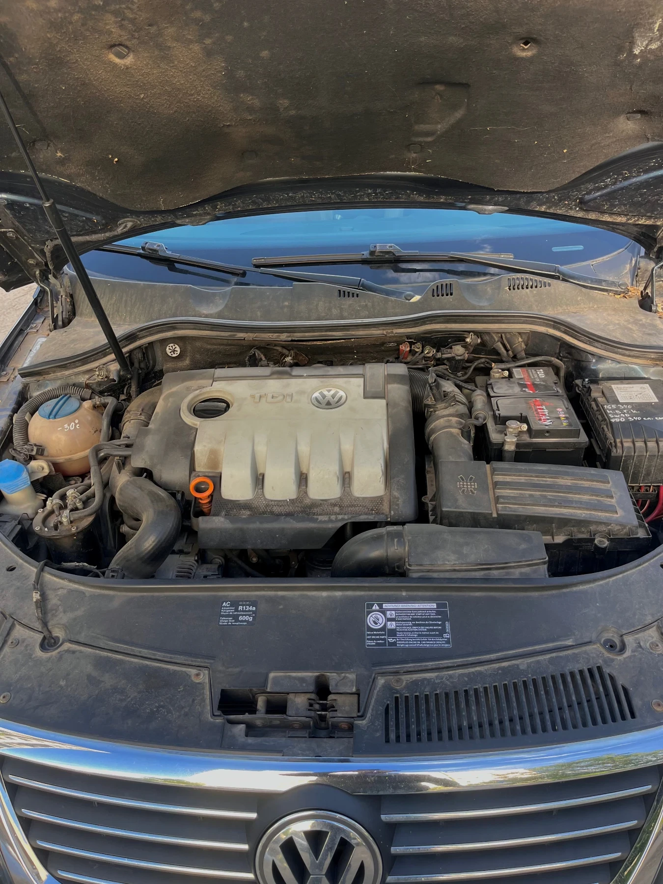 VW Passat 2.0TDI - изображение 10