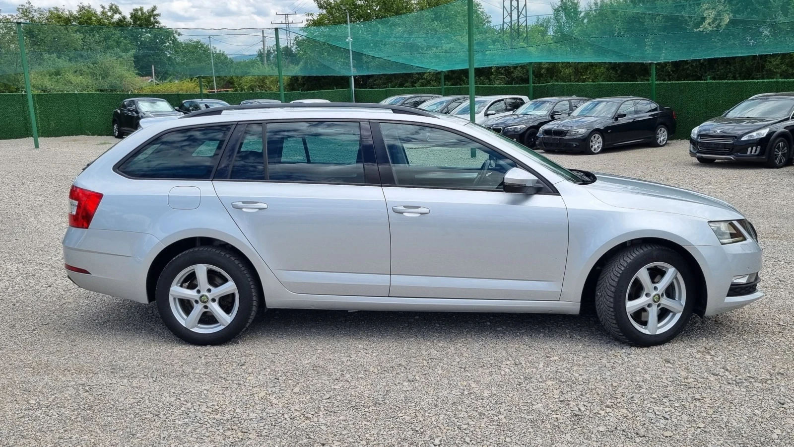 Skoda Octavia 2.0TDI 4x4 Facelift - изображение 8
