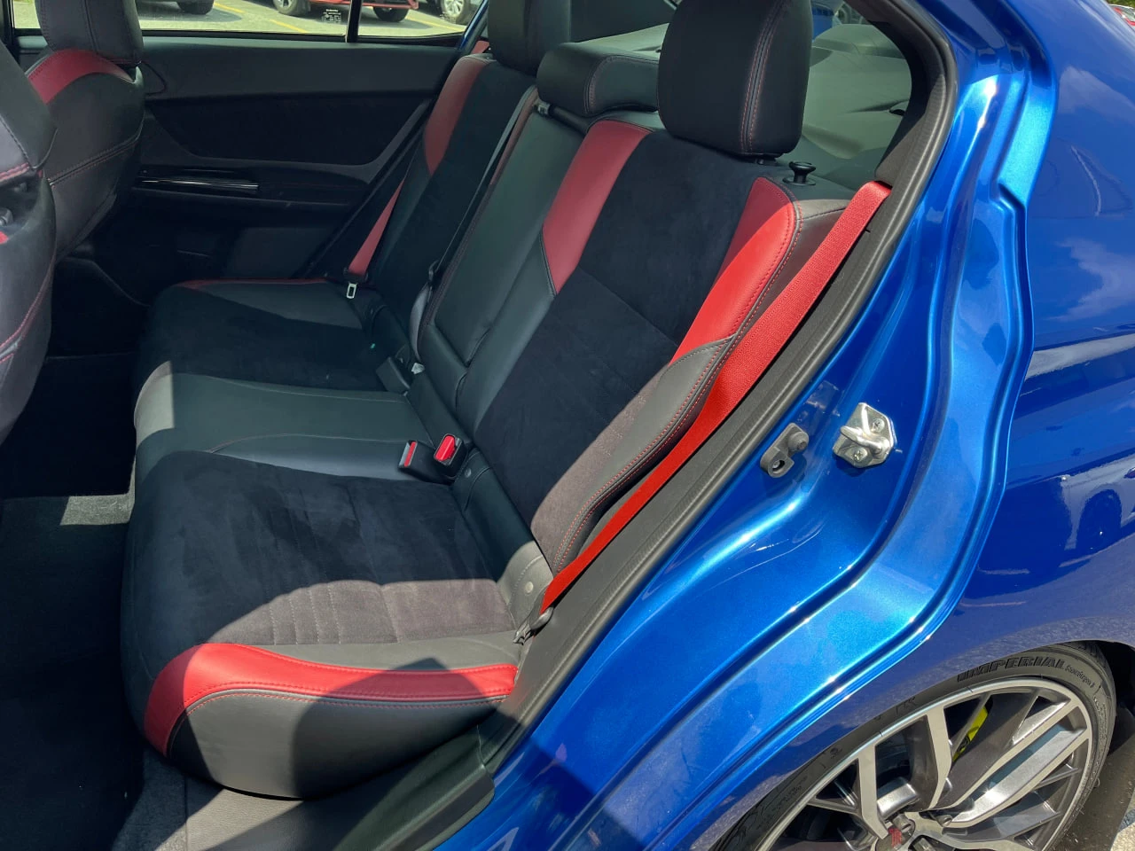 Subaru WRX CARFAX* АВТОФИНАНСИРАНЕ* БЕЗ ПЪРВОНАЧАЛНА ВНОСКА*  - изображение 7