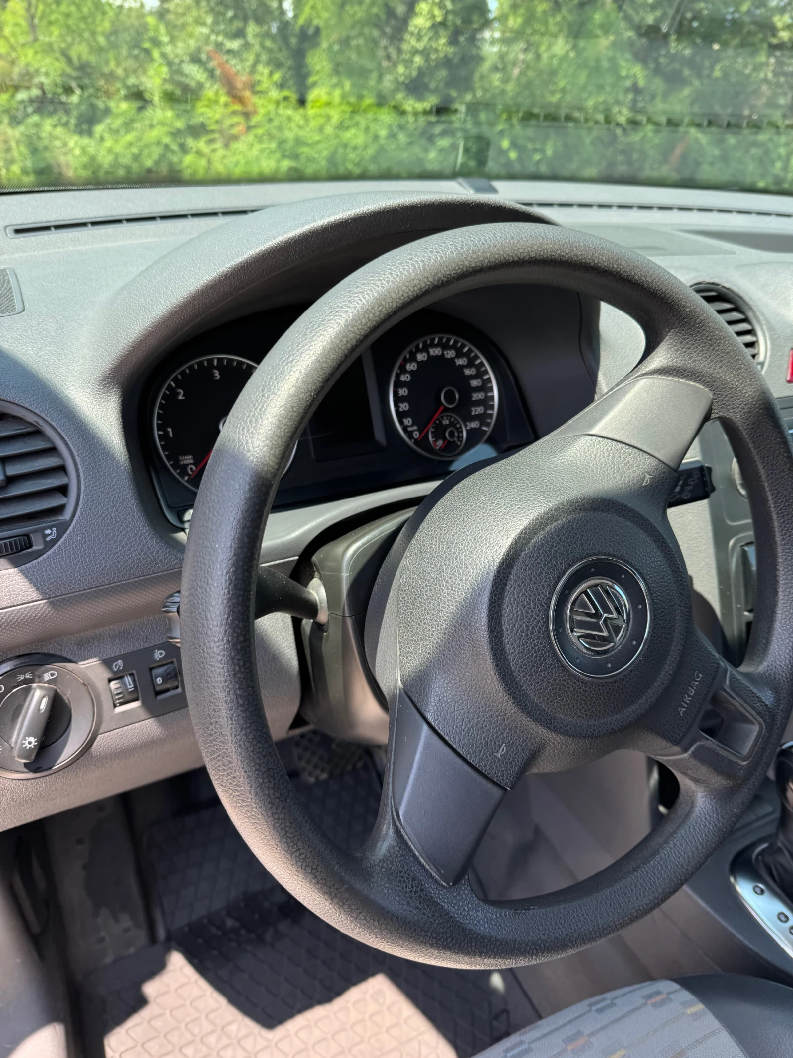 VW Caddy 1.6 TDI  - изображение 6