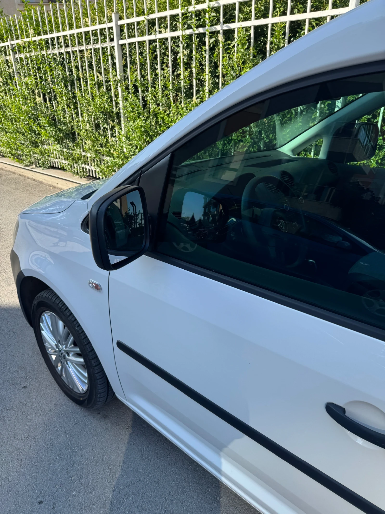 VW Caddy 1.6 TDI  - изображение 2