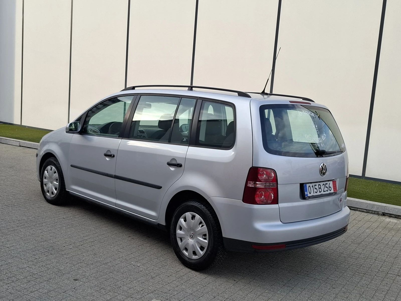 VW Touran 1.9TDI(105кс)* FACELIFT* 6-СКОРОСТИ* HOB BНО - изображение 7