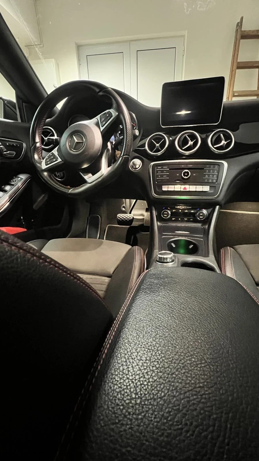 Mercedes-Benz CLA 250 4 Matic AMG - изображение 7