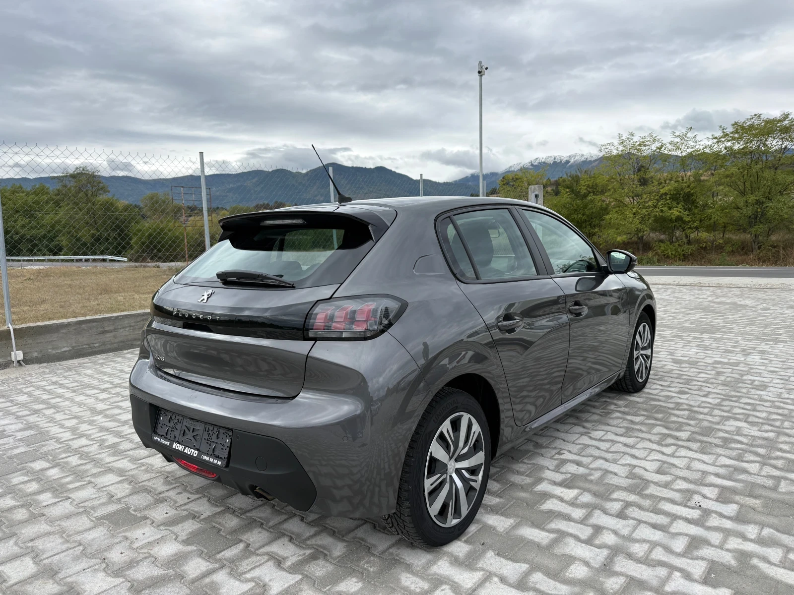 Peugeot 208 1.5 HDI - изображение 6