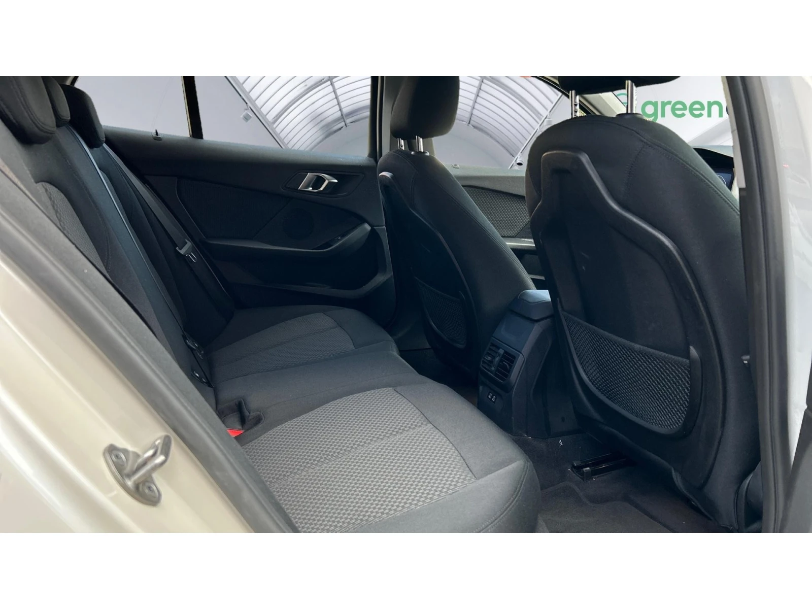 BMW 116 116d A/T,    555 . | Mobile.bg   10